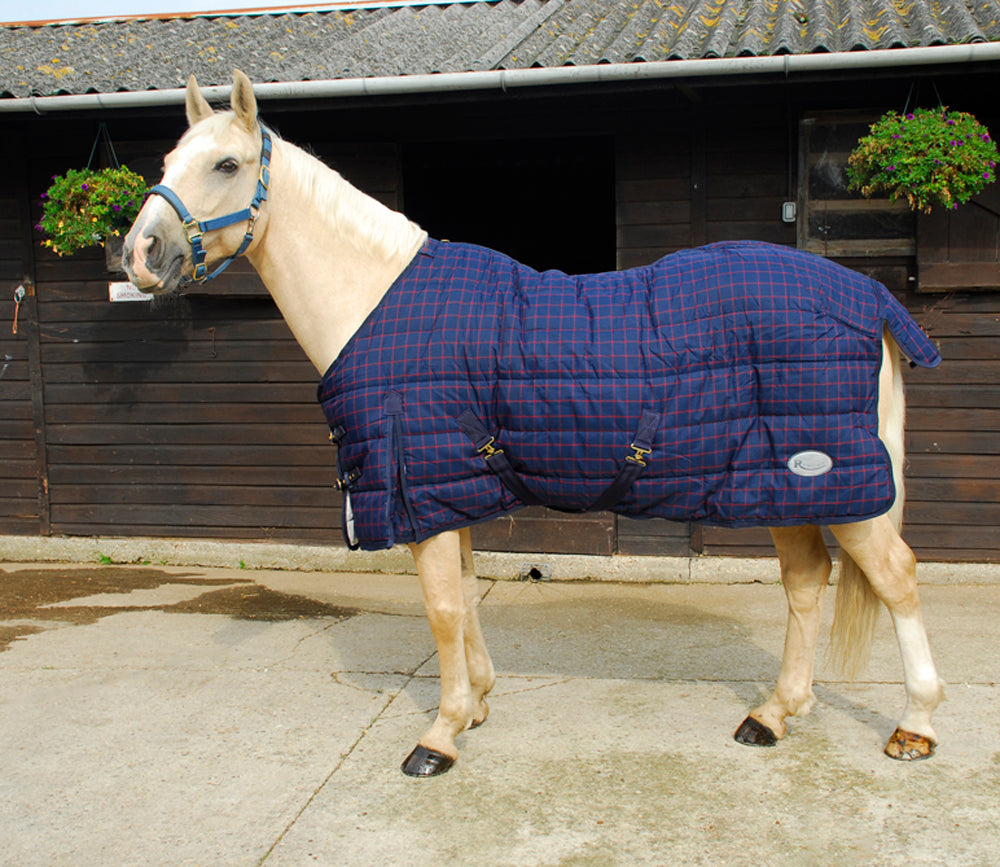 Rhinegold ‘Orlando’ Stable Quilted Rug  Rhinegold ‘Orlando’ Stable Quilted Rug