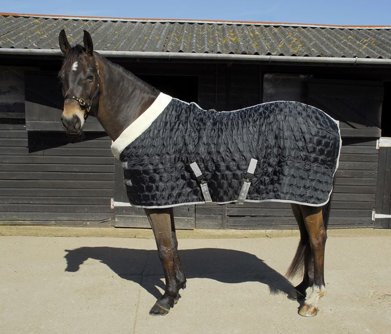 Rhinegold Detroit Hexagon Stable Quilted Rug Rhinegold Detroit Hexagon Stable Quilted Rug